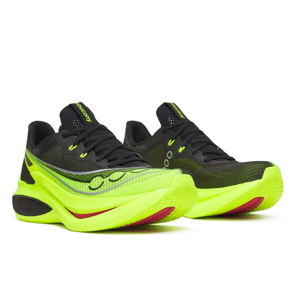 SAUCONY ENDORPHIN PRO 5 ( Like New )